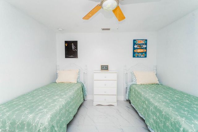 3613 39TH ST SW, Lehigh Acres, FL 33976