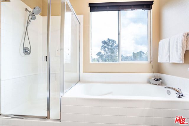 26350 Piazza Di Sarro, Newhall, CA 91321