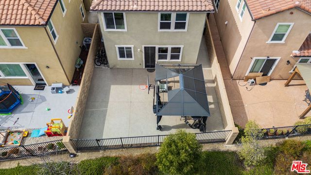 26350 Piazza Di Sarro, Newhall, CA 91321