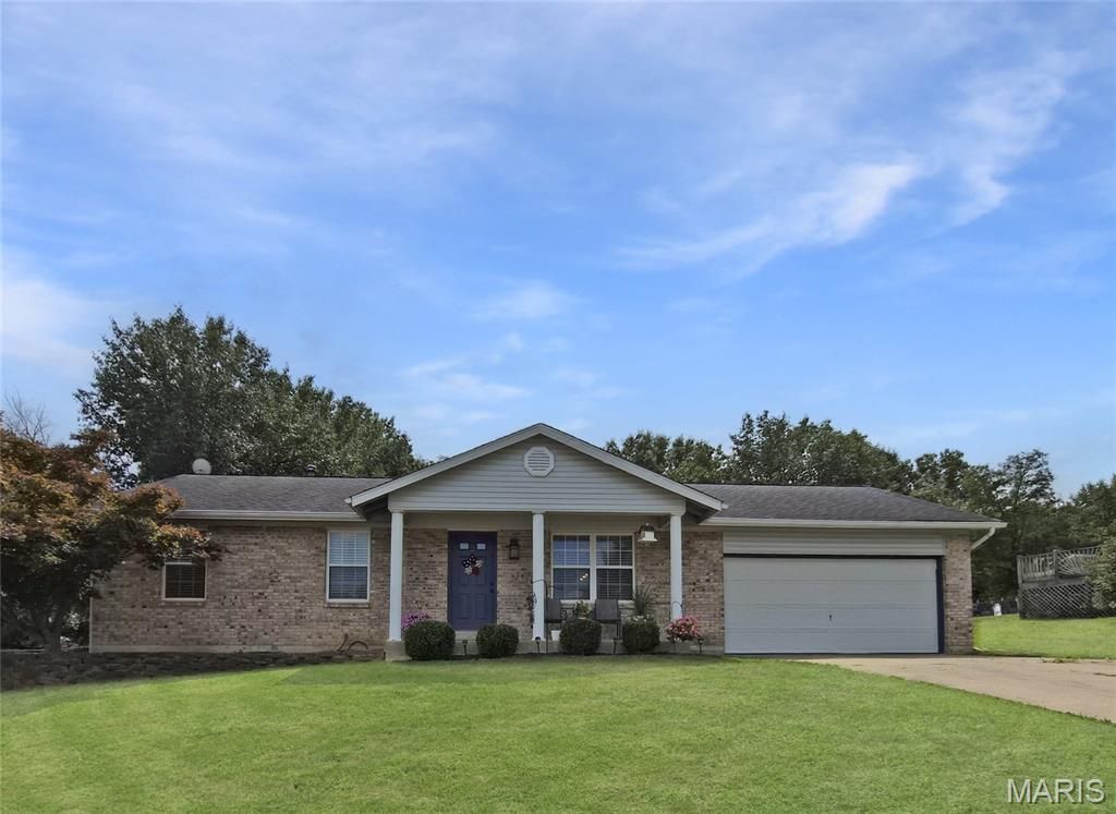 158 Hickory Drive, Troy, MO 63379