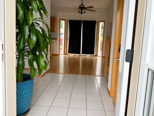 7362 51st Street N, Oakdale, MN 55128