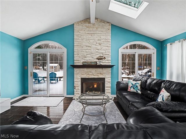 28365 Bassett Road, Westlake, OH 44145