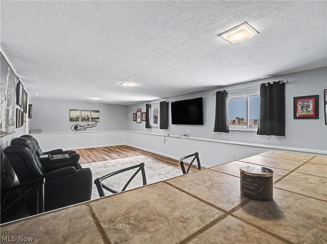 28365 Bassett Road, Westlake, OH 44145