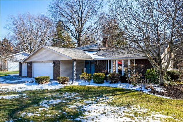 28365 Bassett Road, Westlake, OH 44145