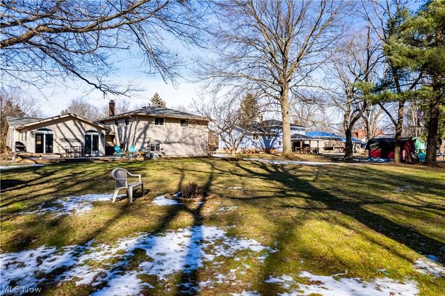 28365 Bassett Road, Westlake, OH 44145