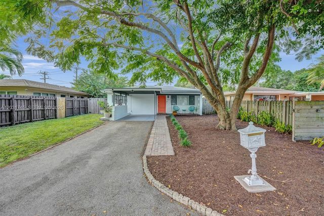 1605 NW 7th Ter, Fort Lauderdale, FL 33311