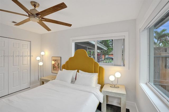 1605 NW 7th Ter, Fort Lauderdale, FL 33311