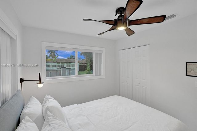 1605 NW 7th Ter, Fort Lauderdale, FL 33311