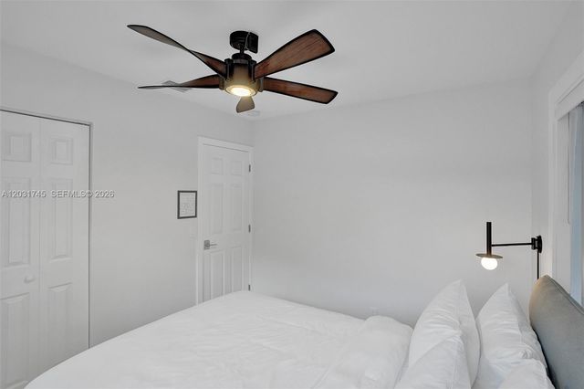 1605 NW 7th Ter, Fort Lauderdale, FL 33311
