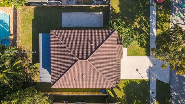 8933 SW 212th Ln, Cutler Bay, FL 33189