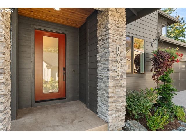 10044 Sw 72ND Ave, Portland, OR 97223