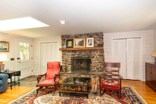 4 Old Forge Rd, Scituate, MA 02066