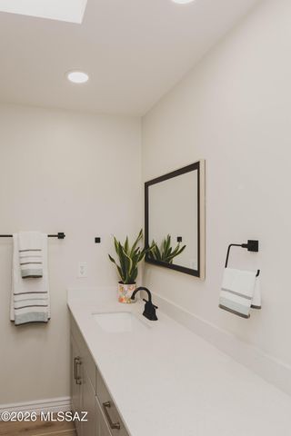 6698 E Paseo Dorado, Tucson, AZ 85715