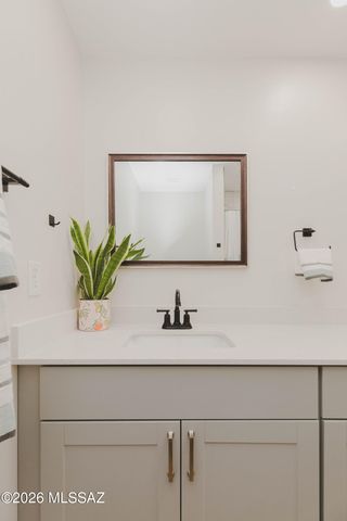 6698 E Paseo Dorado, Tucson, AZ 85715