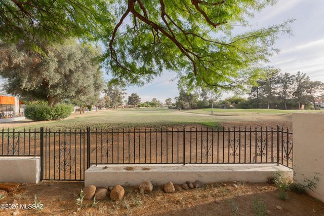 6698 E Paseo Dorado, Tucson, AZ 85715