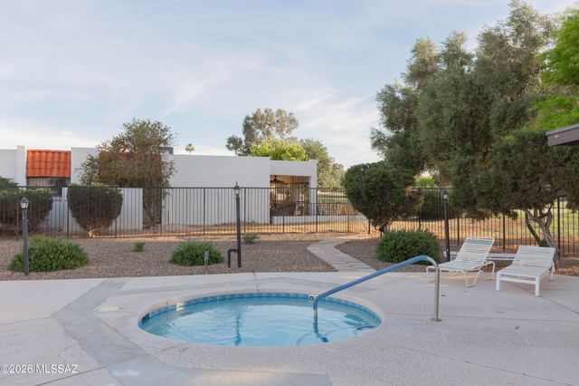 6698 E Paseo Dorado, Tucson, AZ 85715