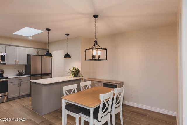 6698 E Paseo Dorado, Tucson, AZ 85715