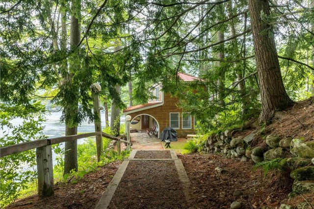 46 Carpenters Point Road, Ludlow, VT 05149