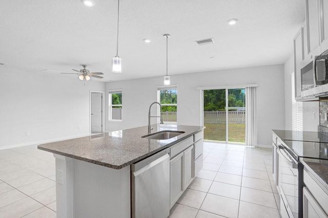 10677 GLIDING EAGLE WAY, Land O Lakes, FL 34638