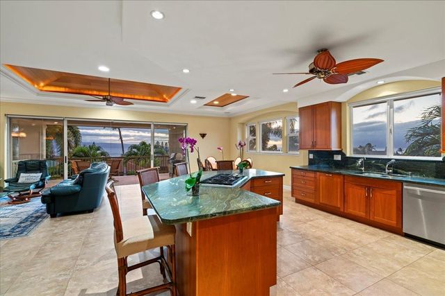 337 Aalii Way, Lahaina, HI 96761