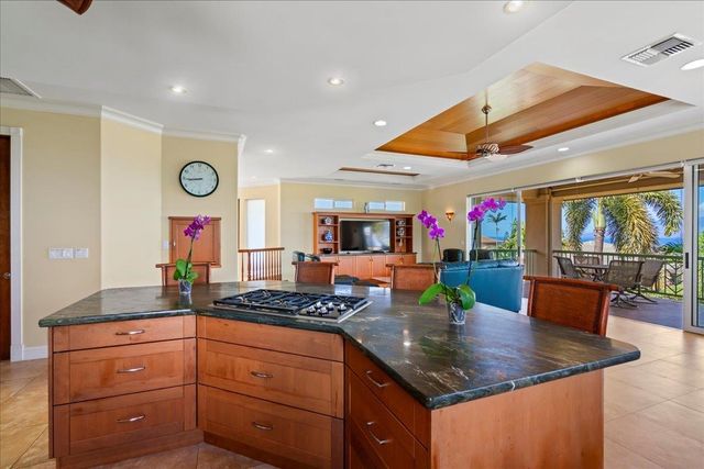 337 Aalii Way, Lahaina, HI 96761