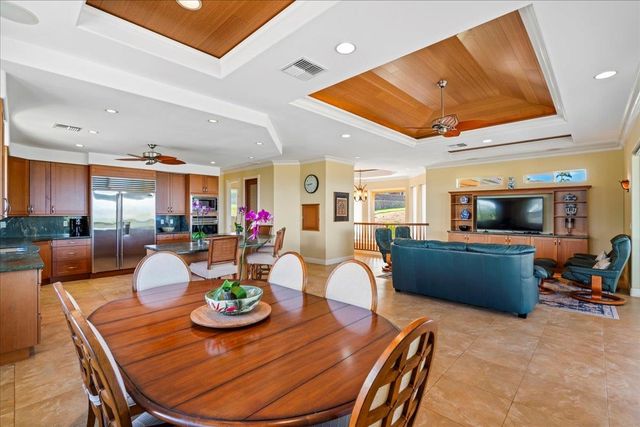 337 Aalii Way, Lahaina, HI 96761