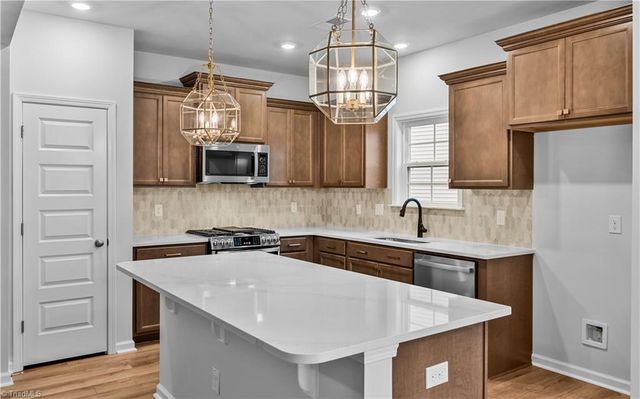 266 Yarrow Drive, Lexington, NC 27295