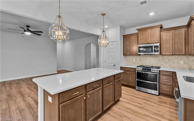 266 Yarrow Drive, Lexington, NC 27295