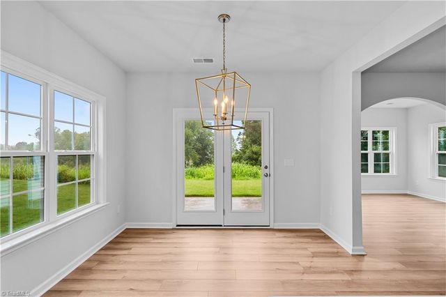 266 Yarrow Drive, Lexington, NC 27295