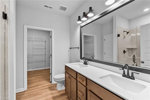 266 Yarrow Drive, Lexington, NC 27295