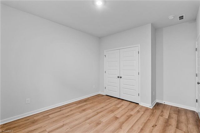 266 Yarrow Drive, Lexington, NC 27295