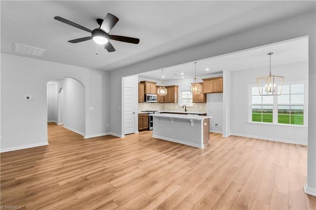 266 Yarrow Drive, Lexington, NC 27295