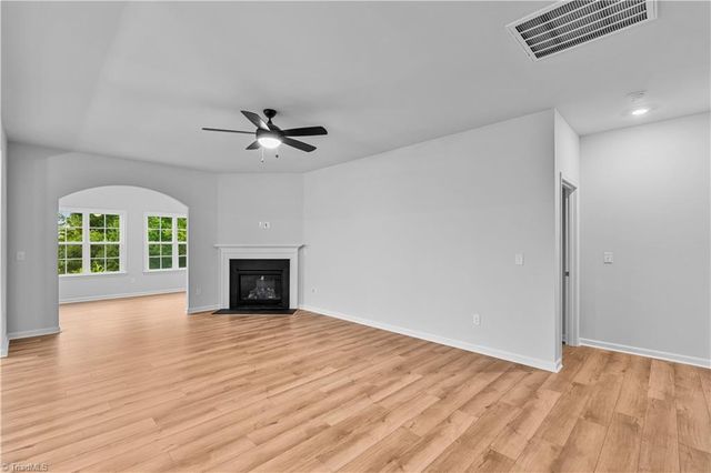 266 Yarrow Drive, Lexington, NC 27295