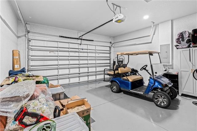 7005 Berwick CIR, Labelle, FL 33935