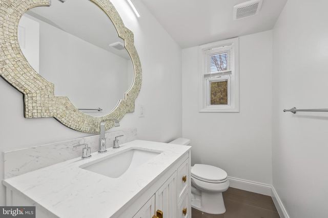 4117 USHER AVE, Alexandria, VA 22304