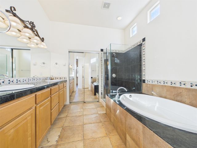 11 Cimarron Pass, Santa Fe, NM 87508