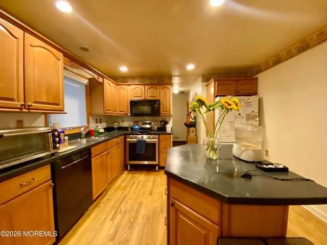 418 Midstreams Road, Brick, NJ 08724
