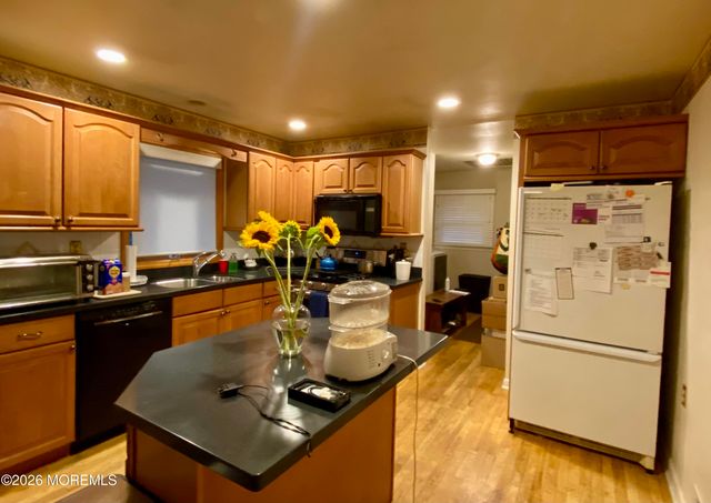 418 Midstreams Road, Brick, NJ 08724