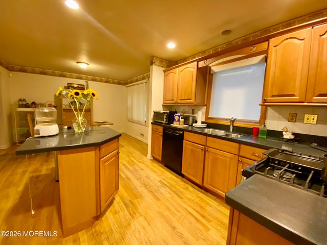 418 Midstreams Road, Brick, NJ 08724