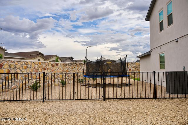 4495 Red Mountain Circle, Las Cruces, NM 88012