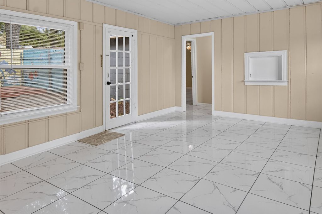 2625 Canton Drive, Fort Worth, TX 76112 — photo 5