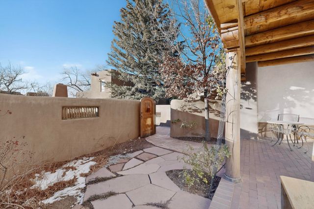334 Otero 11-3, Santa Fe, NM 87501