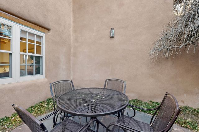 334 Otero 11-3, Santa Fe, NM 87501