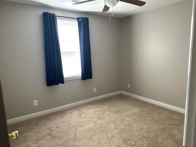 1816 Elizabeth Ct, Spring Hill, TN 37174