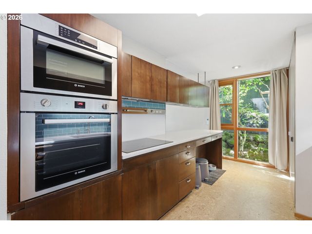 60 W 36th Ave, Eugene, OR 97405