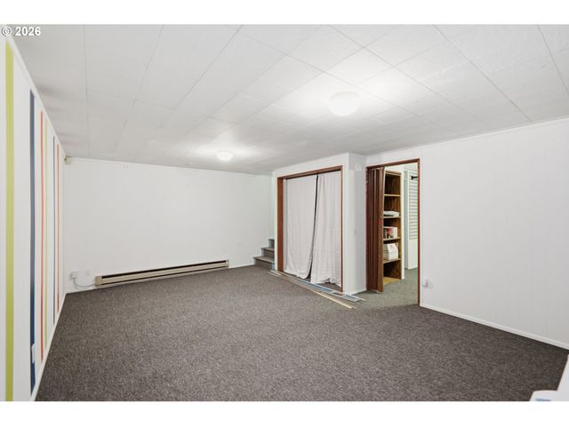 60 W 36th Ave, Eugene, OR 97405