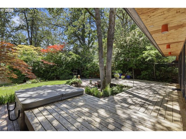 60 W 36th Ave, Eugene, OR 97405