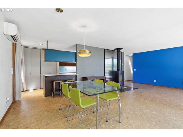 60 W 36th Ave, Eugene, OR 97405