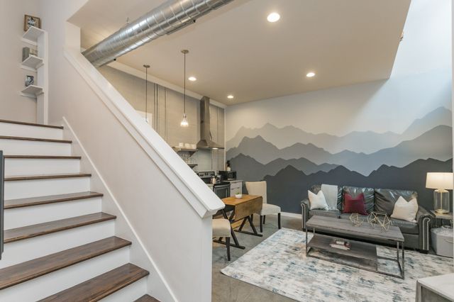 1064B 2nd Ave, S, Nashville, TN 37210