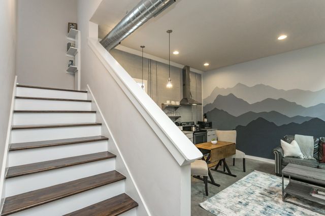 1064B 2nd Ave, S, Nashville, TN 37210